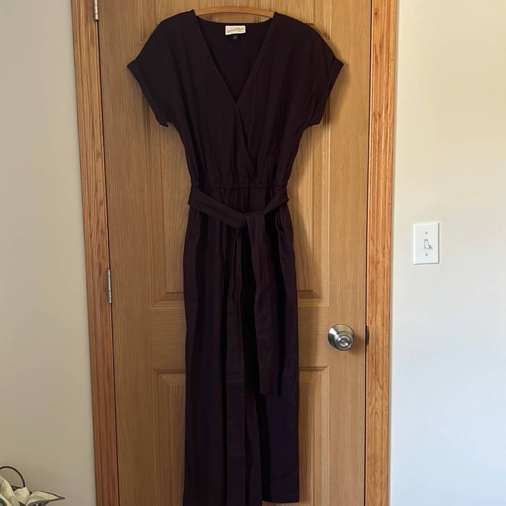 Universal Thread utility suit with optional belt